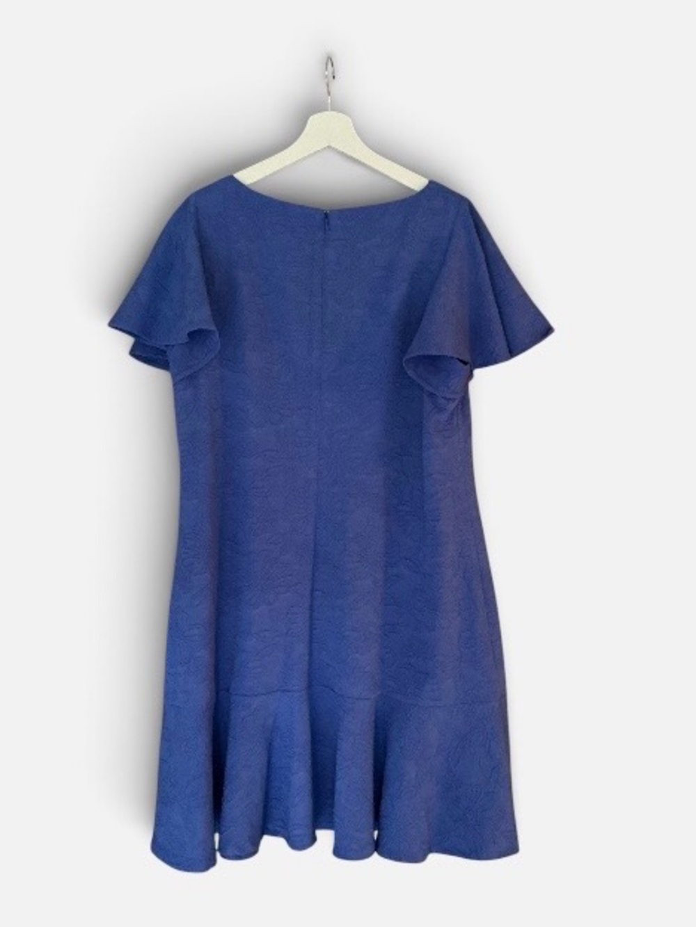 Tommy Hilfiger Cornflower Blue Flutter-Sleeve Midi Dress with Raised Pattern - Picture 2 of 9
